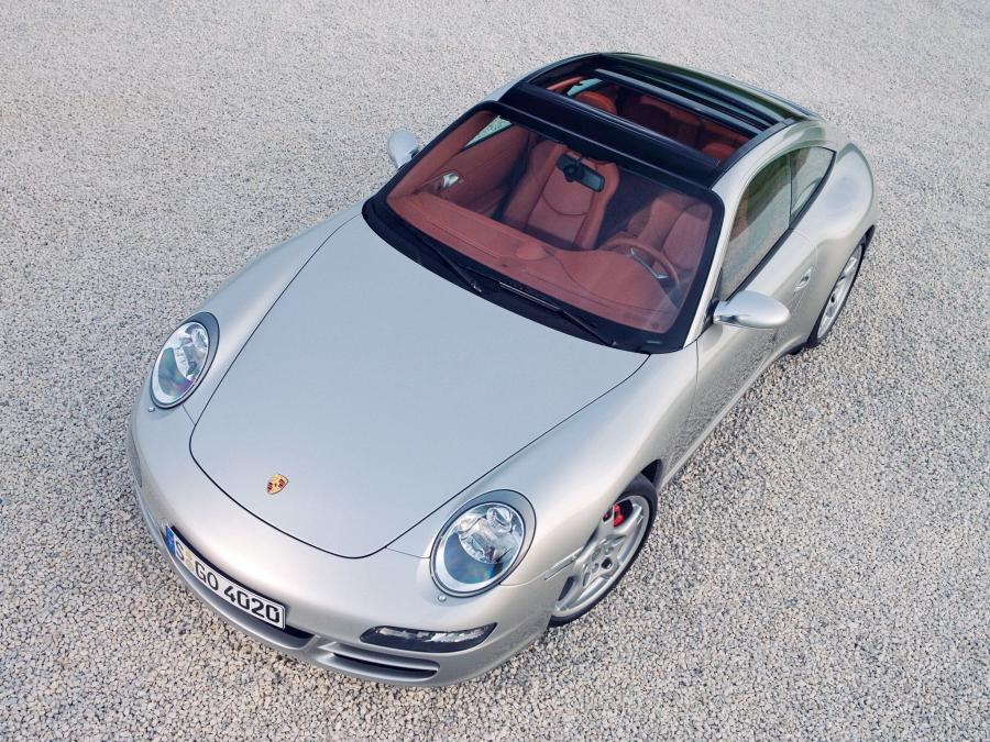  Porsche 911 Targa 4S 2005 года  (фото 14 из 39)